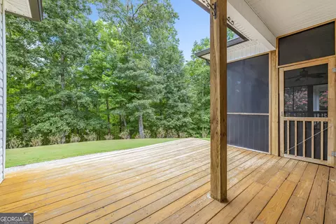 Exterior - 7913 Pea Ridge Rd, Lula, GA 30554 photo 8 of 24
