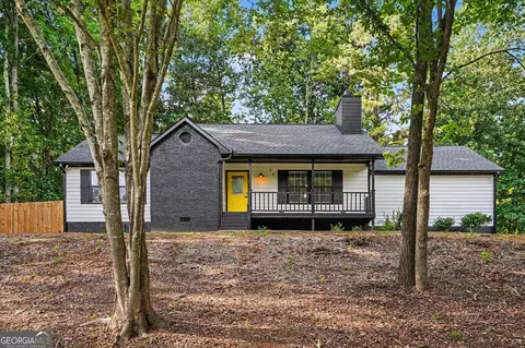 75 Contour Dr, Stockbridge, GA 30281