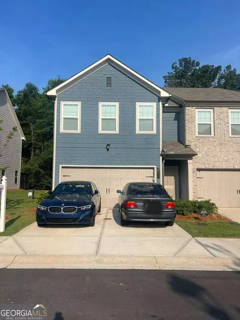 6631 Wyndall Dr, Douglasville, GA 30135