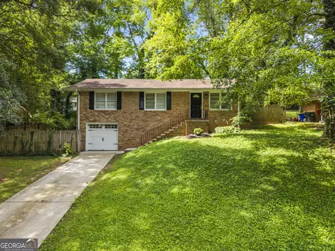 2379 Lakewood Dr NW, Kennesaw, GA 30152