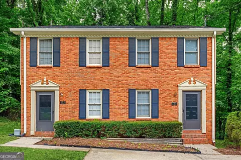 123-125 Curtis Rd, Lawrenceville, GA 30046