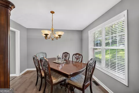 Dining - 117 Brookwood Dr, Lagrange, GA 30240 photo 1 of 2