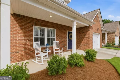 Exterior - 9132 Leverett Cir, Covington, GA 30014 photo 3 of 6