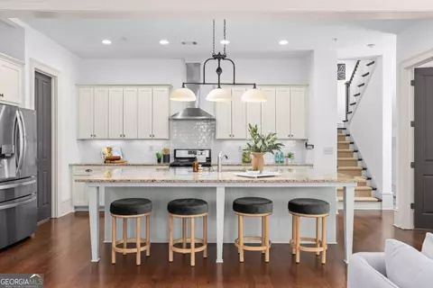 6015 Webster Cir, Norcross, GA 30071