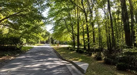 3826 Carriage Gate Dr, Duluth, GA 30096 photo 3