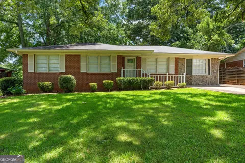 1732 E Mercer Dr, Griffin, GA 30223