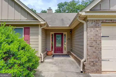 Exterior - 154 Rolling Oaks Ln, Colbert, GA 30628 photo 2 of 7