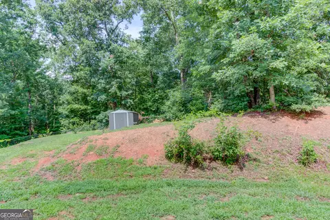 Exterior - 154 Rolling Oaks Ln, Colbert, GA 30628 photo 3 of 7