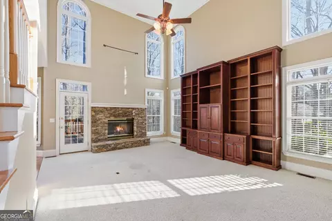 Living - 180 Springbrook Dr, Cornelia, GA 30531 photo 1 of 4