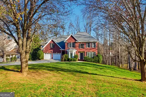 180 Springbrook Dr, Cornelia, GA 30531