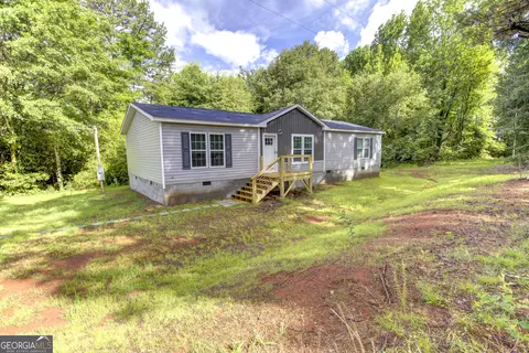 102 Grayhill Dr, Homer, GA 30547