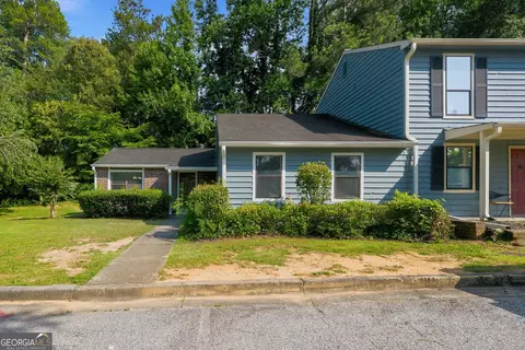 79 Sandalwood Cir, Lawrenceville, GA 30046