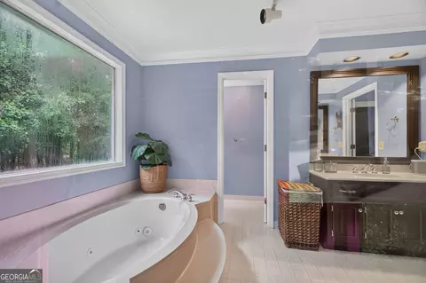 Bath - 314 W Yorktown Dr, Lagrange, GA 30240 photo 3 of 4