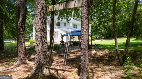 Exterior - 314 W Yorktown Dr, Lagrange, GA 30240 photo 6 of 11