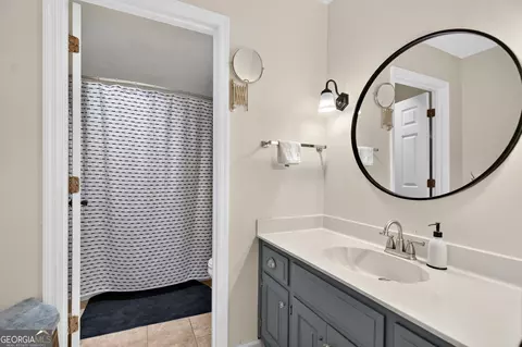 Bath - 314 W Yorktown Dr, Lagrange, GA 30240 photo 4 of 4