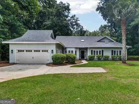 1 Black Hawk Trl, Savannah, GA 31411