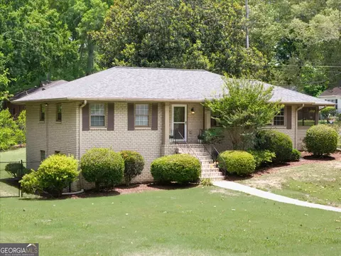 455 Freyer Dr NE, Marietta, GA 30060
