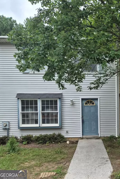 6437 Meadow Rue Dr, Peachtree Corners, GA 30092