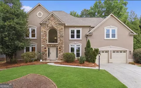 1470 Devonash Ln, Dunwoody, GA 30338