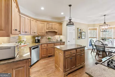 Kitchen - 1030 Spring Lake Dr, Bishop, GA 30621 photo 1 of 3