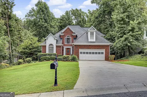 1509 Shadow Ridge Cir, Woodstock, GA 30189