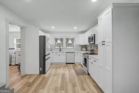 Kitchen - 2356 Five Points Rd, Waco, GA 30182 photo 1 of 4