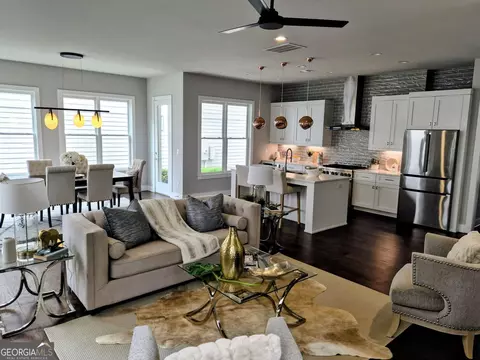 4036 Hazel Nut Lk NE, Atlanta, GA 30342