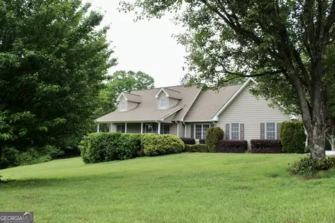 2570 Castleberry Bridge Rd, Dawsonville, GA 30534