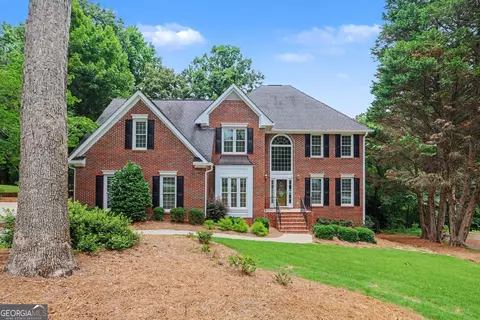5008 Chapel Lake Cir, Douglasville, GA 30135