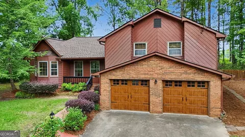 382 Indian Lake Ct, Hiram, GA 30141