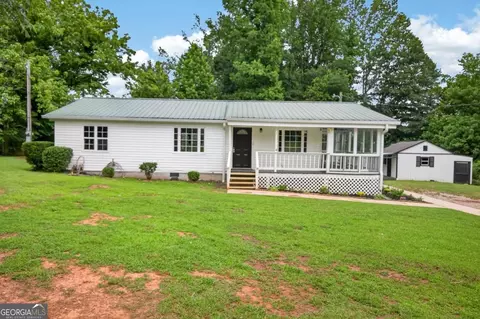18 Wildflower Cv, Carrollton, GA 30116