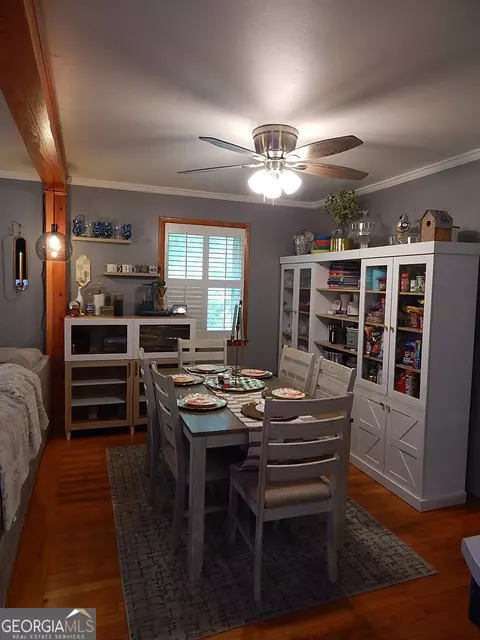 Dining - 203 Spring St, Warner Robins, GA 31088 photo 2 of 2