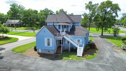 Exterior - 526 Academy Ave, Dublin, GA 31021 photo 2 of 15