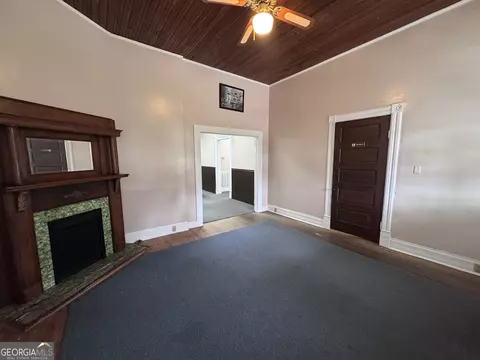 Living - 526 Academy Ave, Dublin, GA 31021 photo 3 of 3