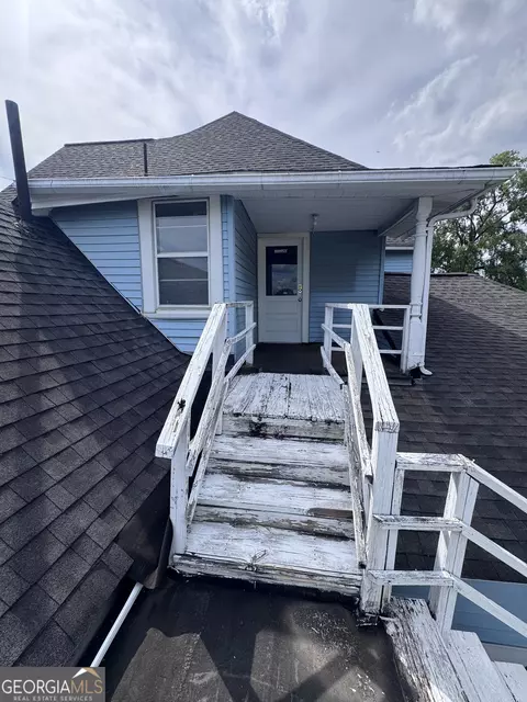 Exterior - 526 Academy Ave, Dublin, GA 31021 photo 12 of 15
