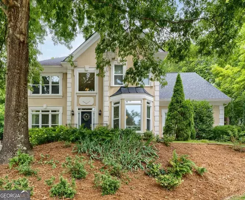 3826 Winters Hill Dr, Atlanta, GA 30360