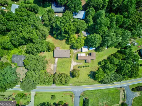 View/Area - 451 Defoor Rd, Toccoa, GA 30577 photo 3 of 15