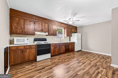 Kitchen - 451 Defoor Rd, Toccoa, GA 30577 photo 1 of 9