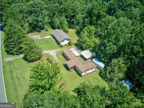 View/Area - 451 Defoor Rd, Toccoa, GA 30577 photo 13 of 15