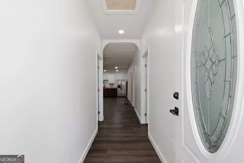 Entry Way - 162 Falls Rd, Toccoa, GA 30577 photo 1 of 6