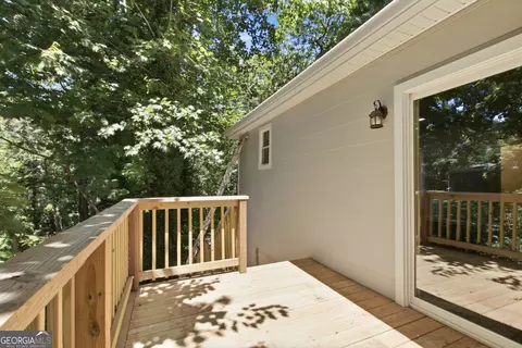 Exterior - 162 Falls Rd, Toccoa, GA 30577 photo 2 of 4