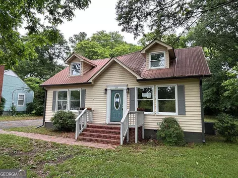 235 Peachtree St, Cedartown, GA 30125