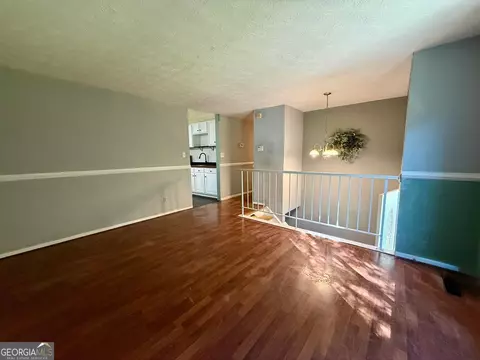 Living - 2956 Nelson Dr NW, Duluth, GA 30096 photo 2 of 5