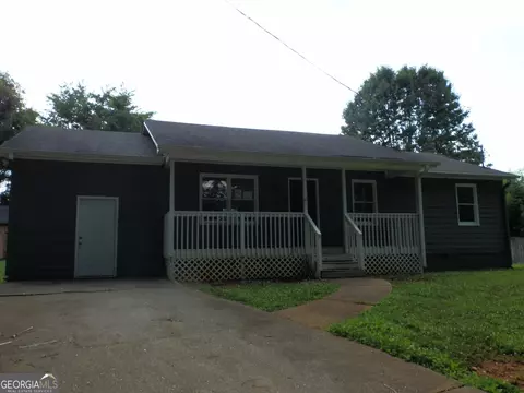 51 Jennifer Ln, Rydal, GA 30171