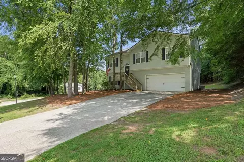 Exterior - 378 Baugh St, Commerce, GA 30529 photo 2 of 10