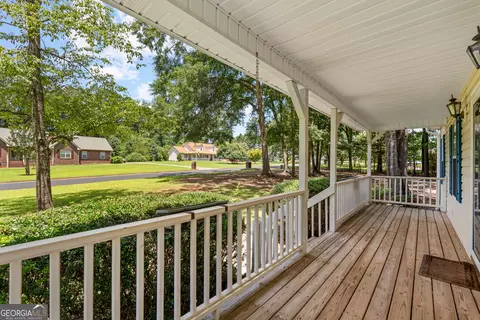 Exterior - 110 Turner Creek Dr, Hampton, GA 30228 photo 4 of 10