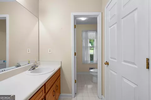 Bath - 110 Turner Creek Dr, Hampton, GA 30228 photo 4 of 6