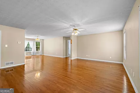 Living - 110 Turner Creek Dr, Hampton, GA 30228 photo 1 of 7