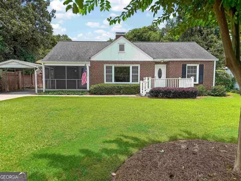 101 Dogwood Ln, Eatonton, GA 31024
