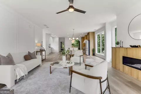 644 Glendale Rd, Scottdale, GA 30079